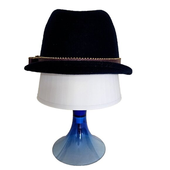 Juicy Couture Fedora Womens One Size Navy 100% Wool Felt Studded Band Bow Hat - Picture 3 of 16